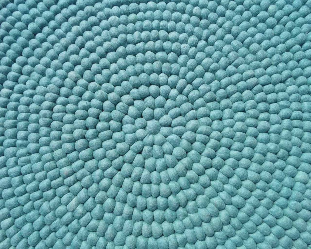 maat-gemaakte-blauwe-vilten-wooled-deken