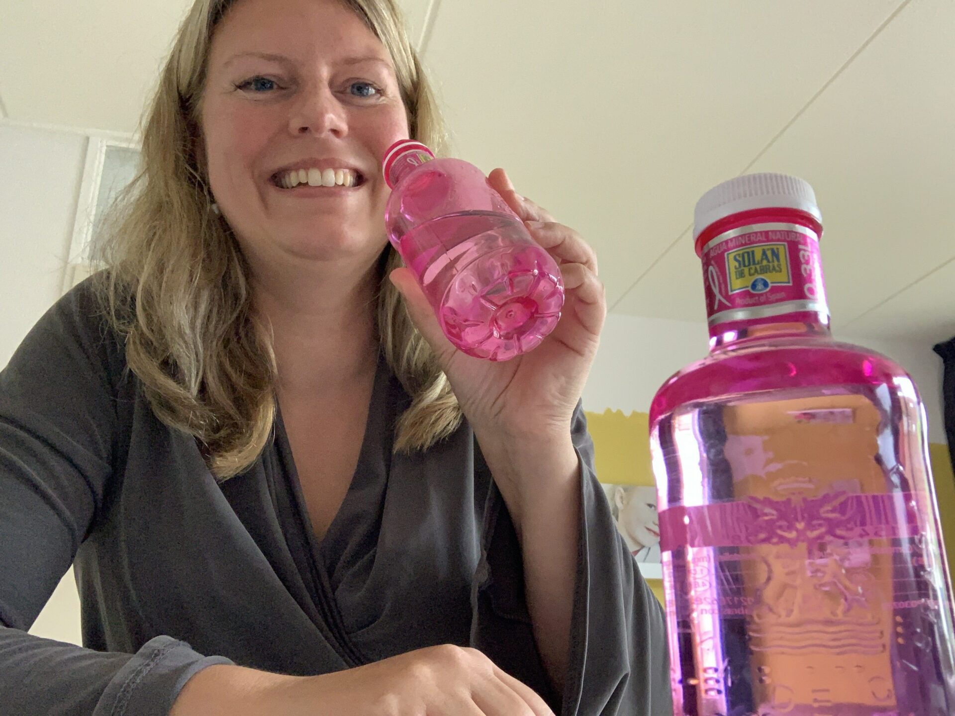 Pink Ribbon steunen met je roze waterflesje ⋆ Marstyle