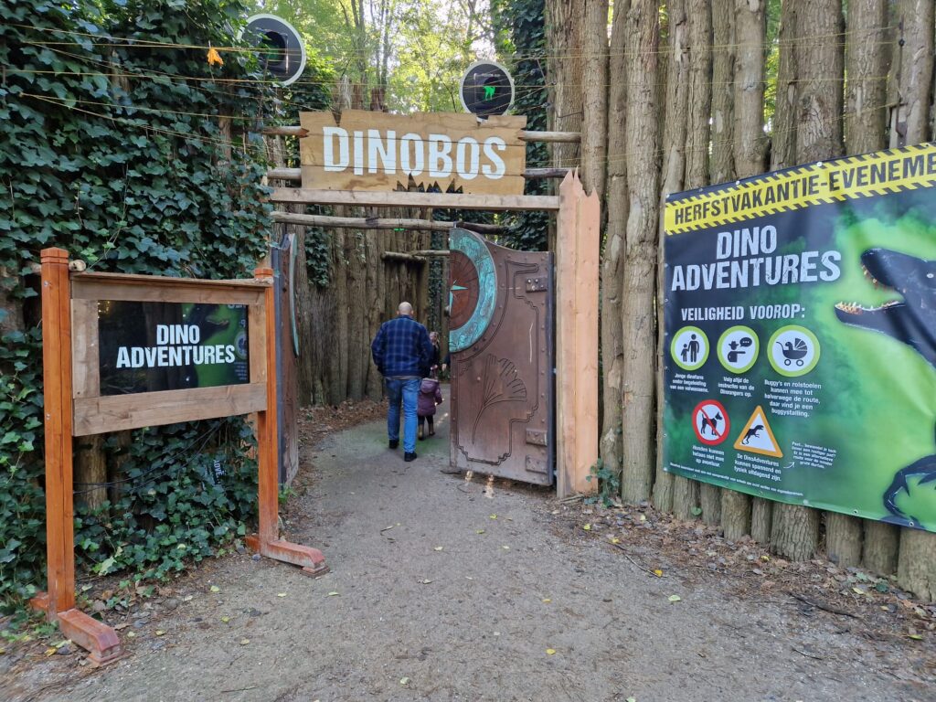 DinoAdventures ingang