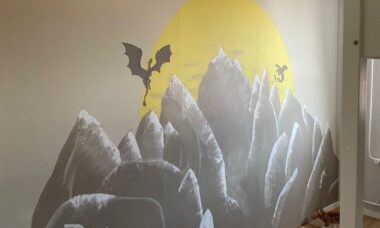 muurschildering draak
